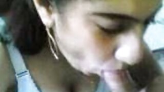 Xoăn đen xex búp bê tình dục như than brunette đưa BBC vào sâu và cưỡi công cụ đó lên trên