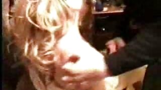 Emotional cô gái tóc vàng Carli Banks chơi với đồ chơi tình dục đến chọc xex loan luon tức cô ấy L.